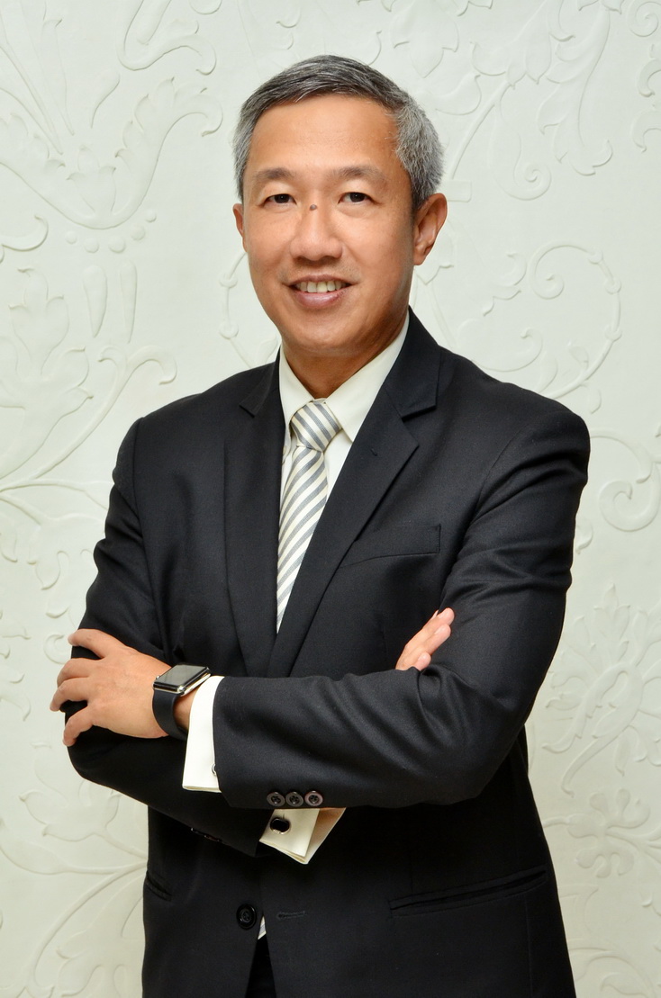 aura CEO