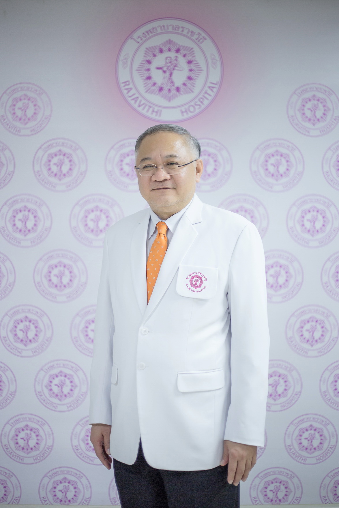 นพ.มานัส โพธาภรณ์ ผู้อำนวยการโรงพยาบาลราชวิถี